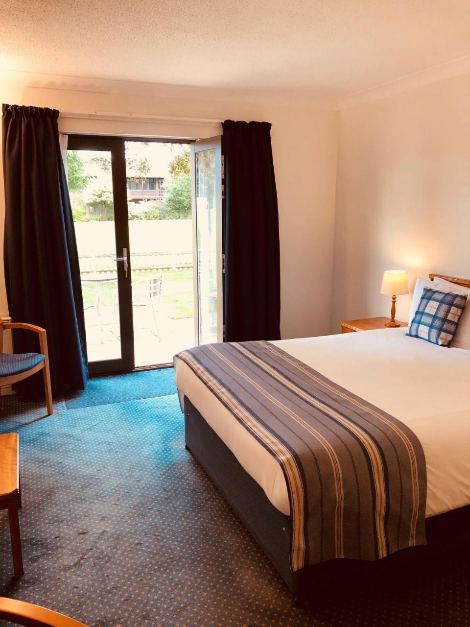 Stoneleigh Park Lodge Ashow المظهر الخارجي الصورة